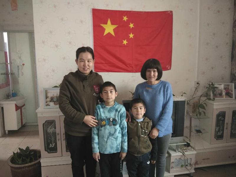 被爱困绕着的一家子